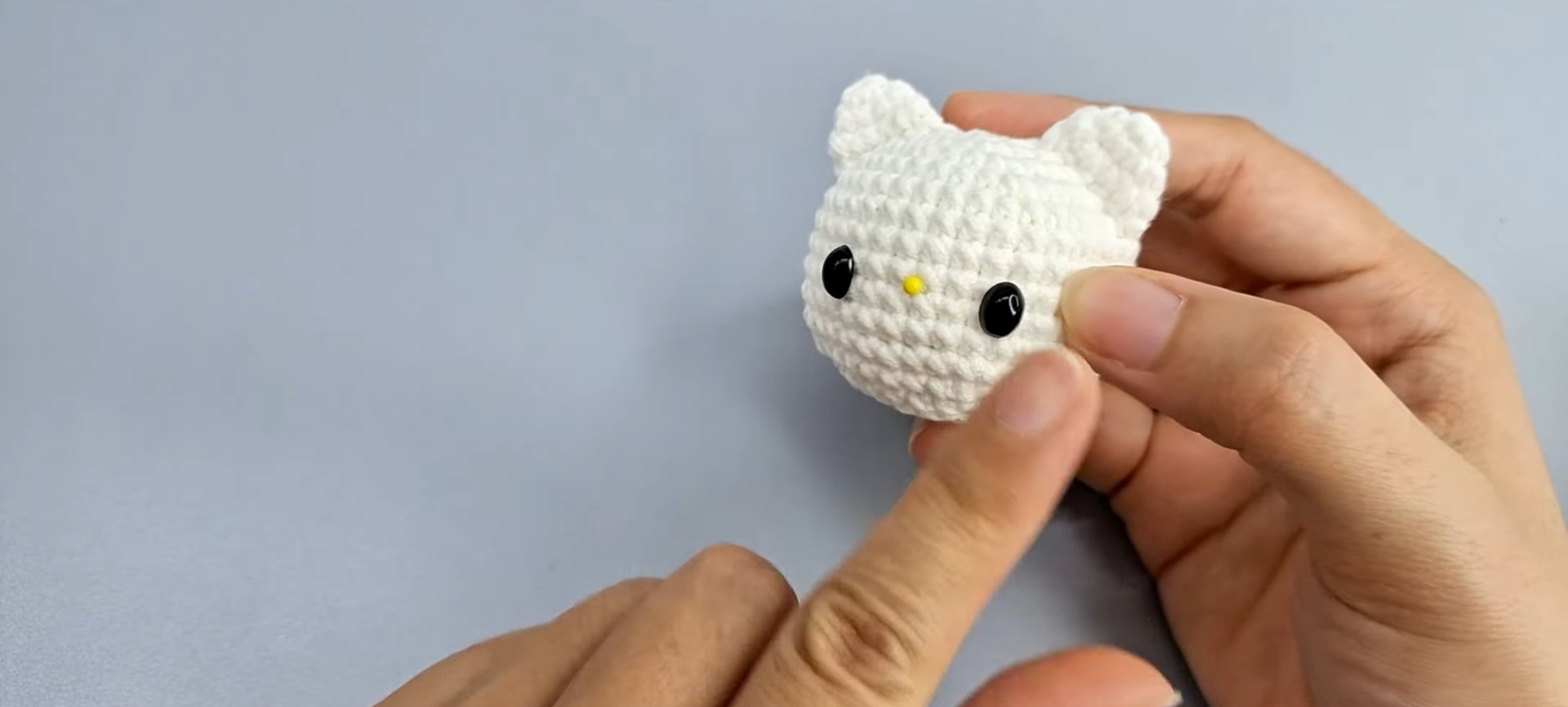 Hello Kitty with Heart Keychain
