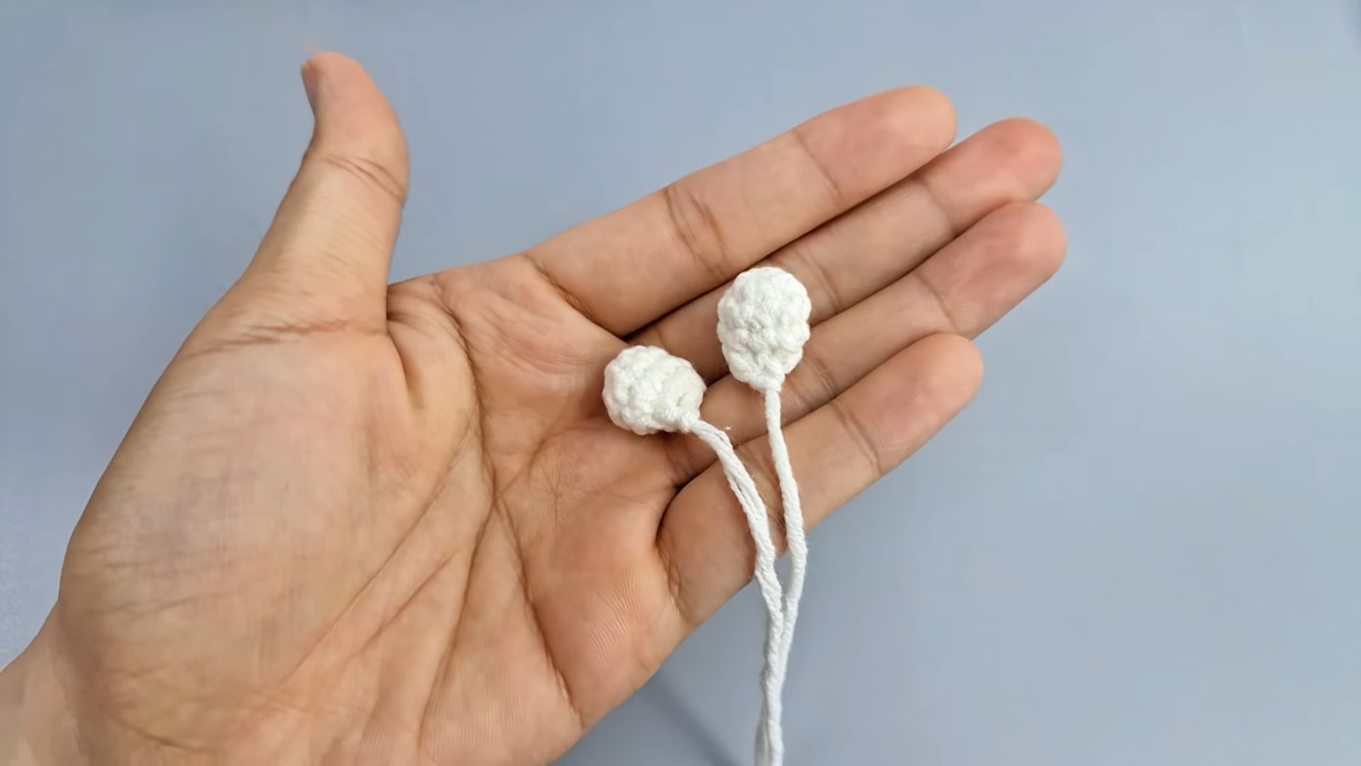 Easy Crochet Hello Kitty with Heart Keychain: Step-by-Step Guide for Beginners