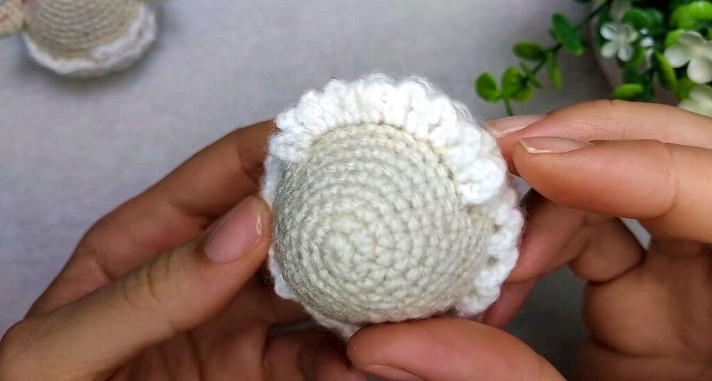 How to Make a Crochet Sheep Keychain Pattern