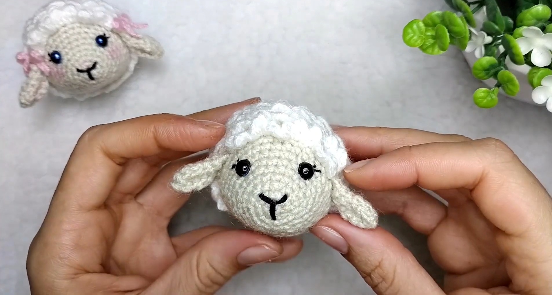 How to Make a Crochet Sheep Keychain Pattern