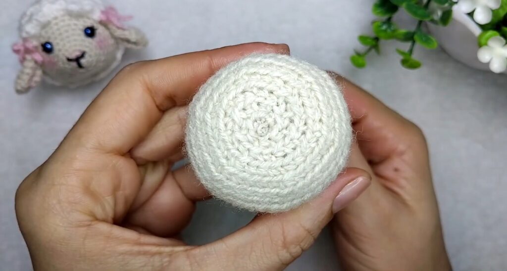 How to Make a Crochet Sheep Keychain Pattern