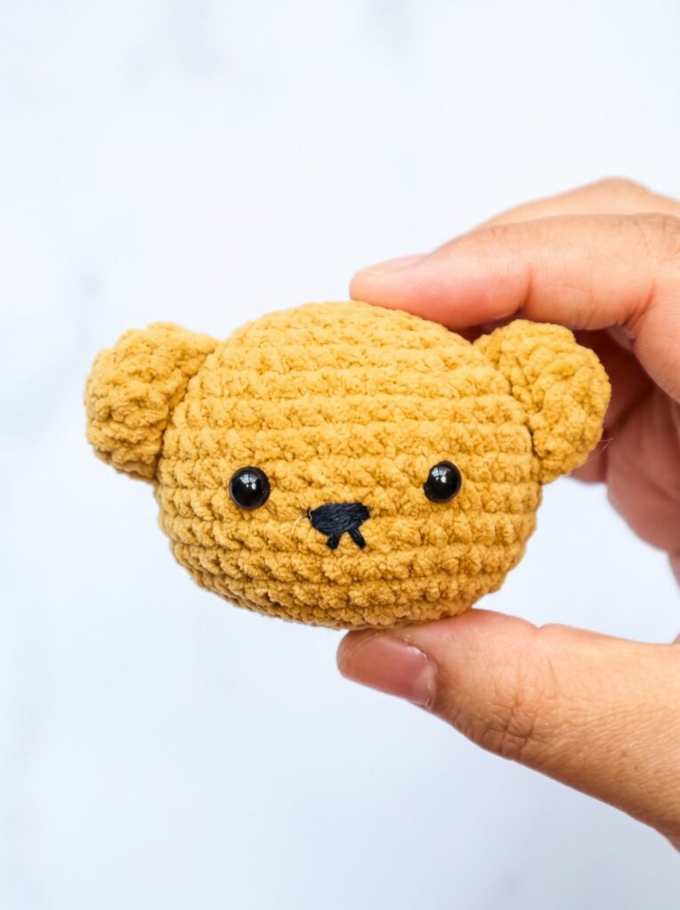Mini Crochet Bear Head Pattern – Easy Chenille Amigurumi