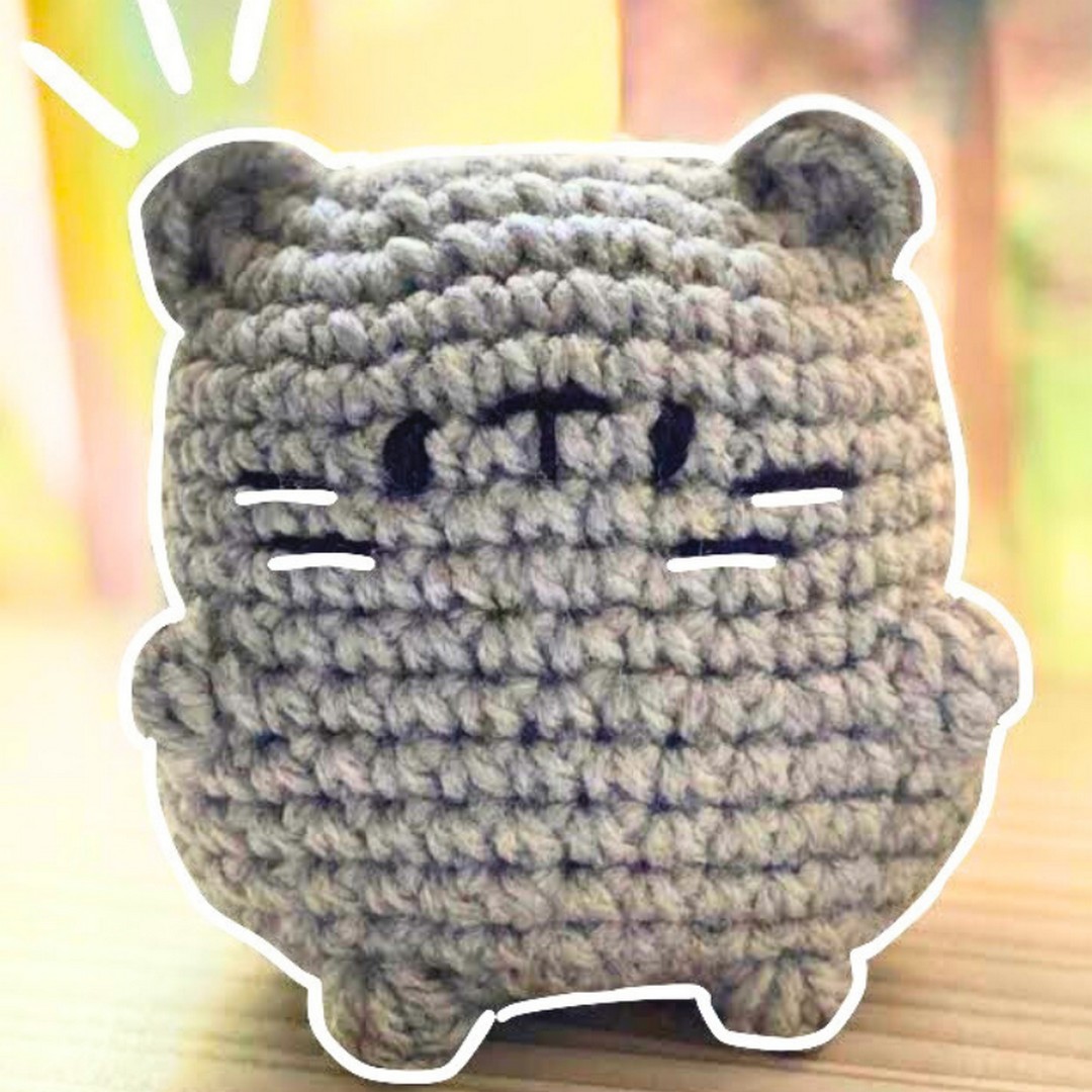 How To Crochet A Simple No-sew Cat With Ease