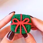 How to Crochet a Perfect Christmas Gift with Easy and Creative Patterns
