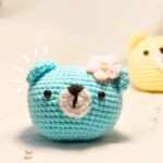 Transform Your Accessories with This Stylish Crochet Flower Bear Keychain