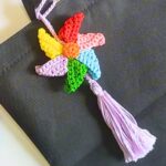 Crochet Pinwheel Keychain – Easy and Stylish Pattern