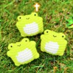 Crochet Mini Frog Plushie Tutorial – Easy No-Sew Amigurumi
