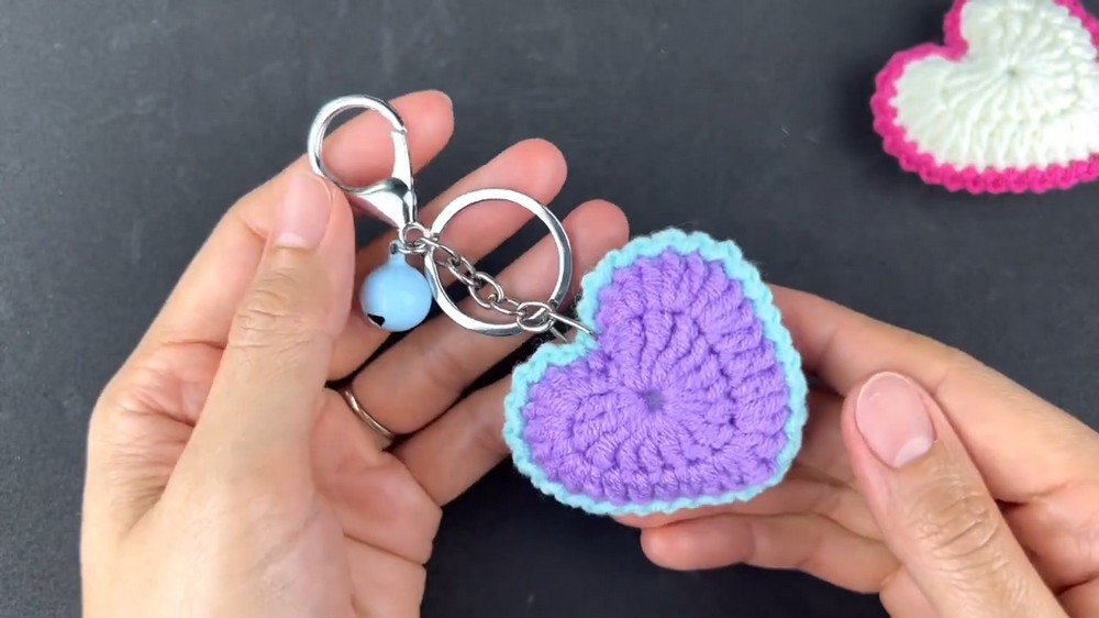 Crochet Heart Keychain Pattern - Perfect For Gifts