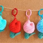 Crochet Mini Tulip Pattern with Stem and Leaf