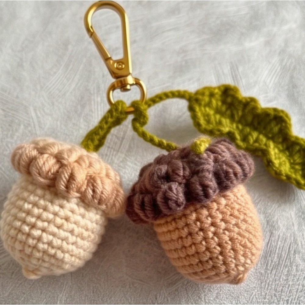 Step-by-Step Fall Crochet Acorn and Oak Leaf Charm Tutorial