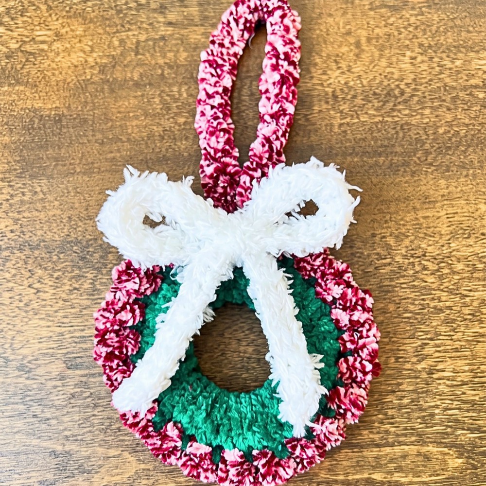 Mini Crochet Christmas Wreath Ornament with Chenille Yarn
