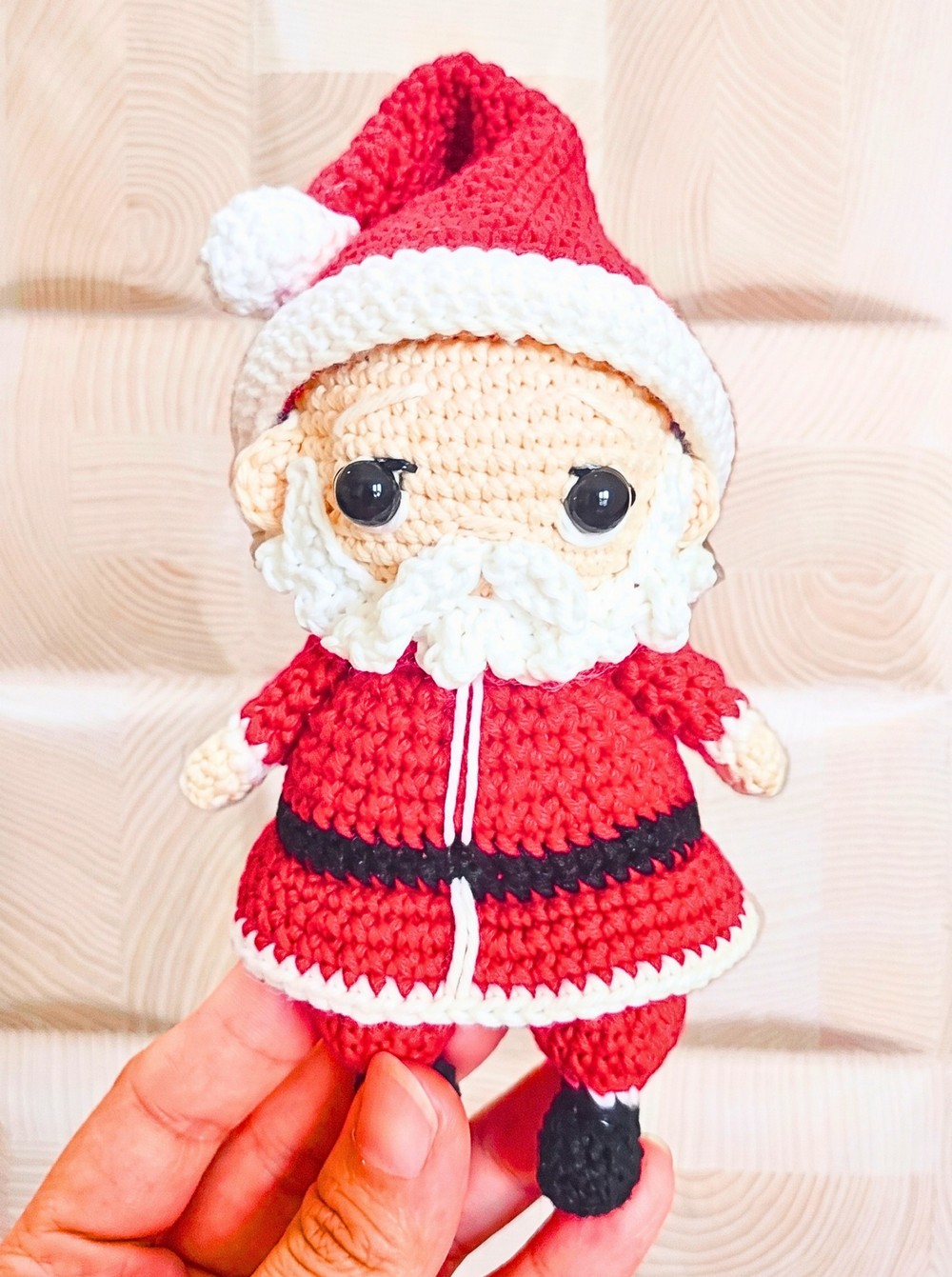 Crochet Santa Claus Amigurumi with Beard & Hat